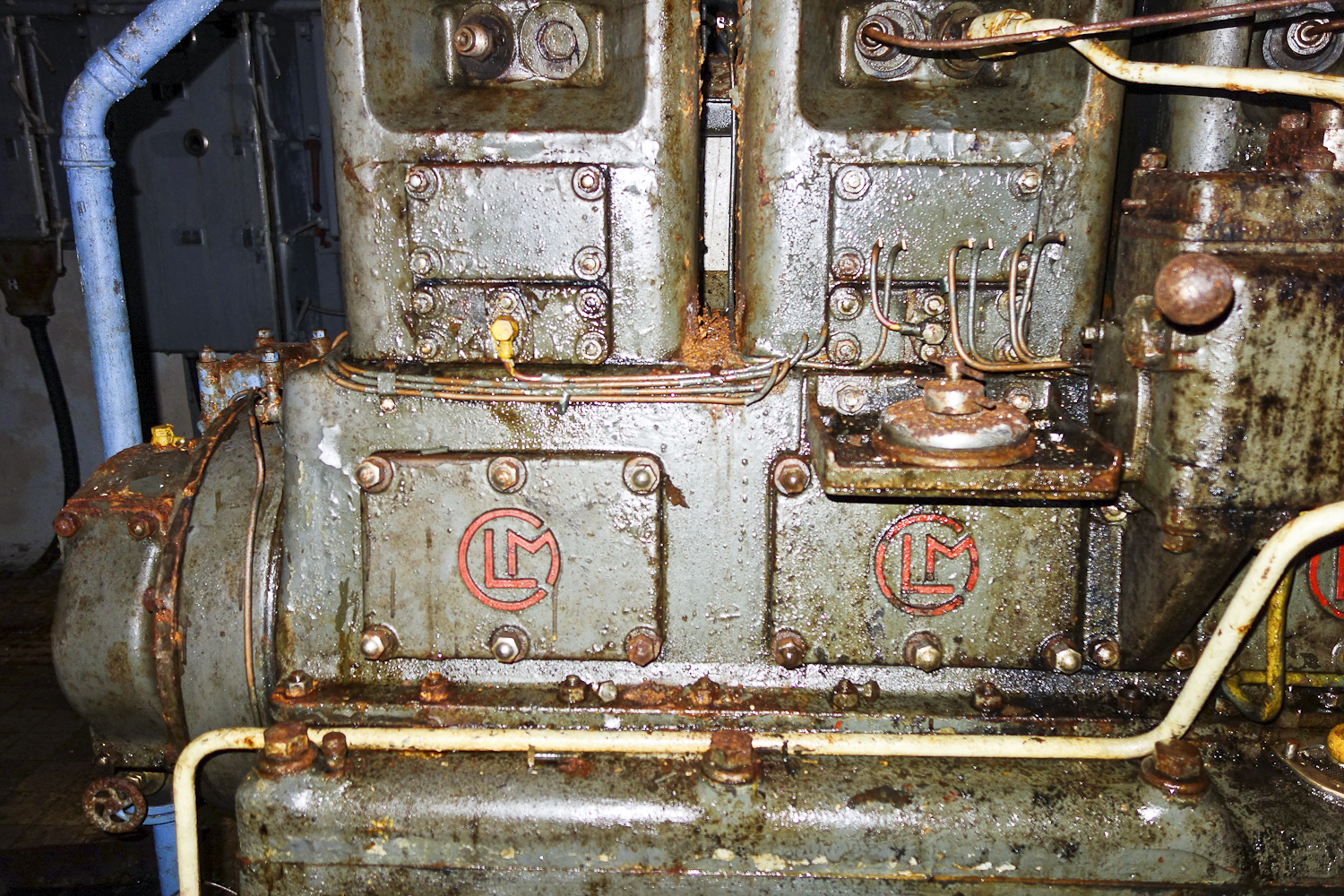 Ligne Maginot - LAVOIR - (Ouvrage d'artillerie) - L'usine électrique
Moteur CLM - Michel Teiten