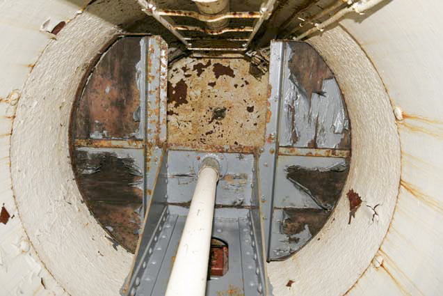 Ligne Maginot - LAVOIR - (Ouvrage d'artillerie) - Bloc 5
L'une des cloches GFM - ZEIG Marc