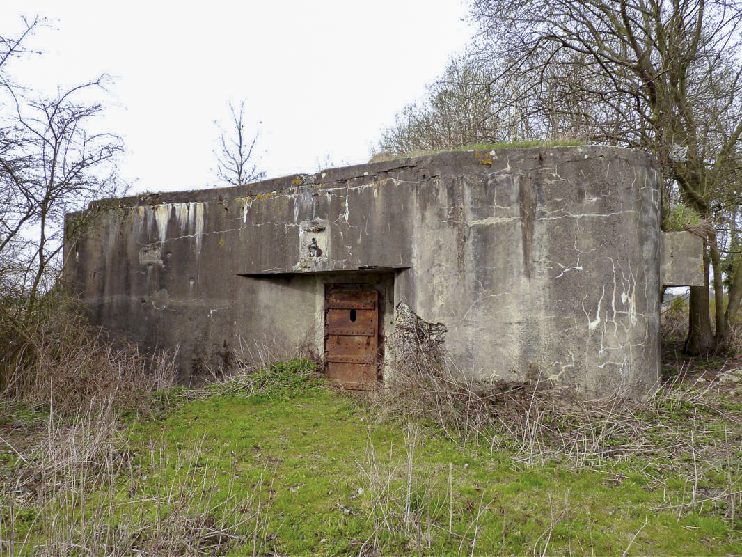 Ligne Maginot - C16 - GOMMEGNIES OUEST - (Casemate d'infanterie) -  - JMBrams