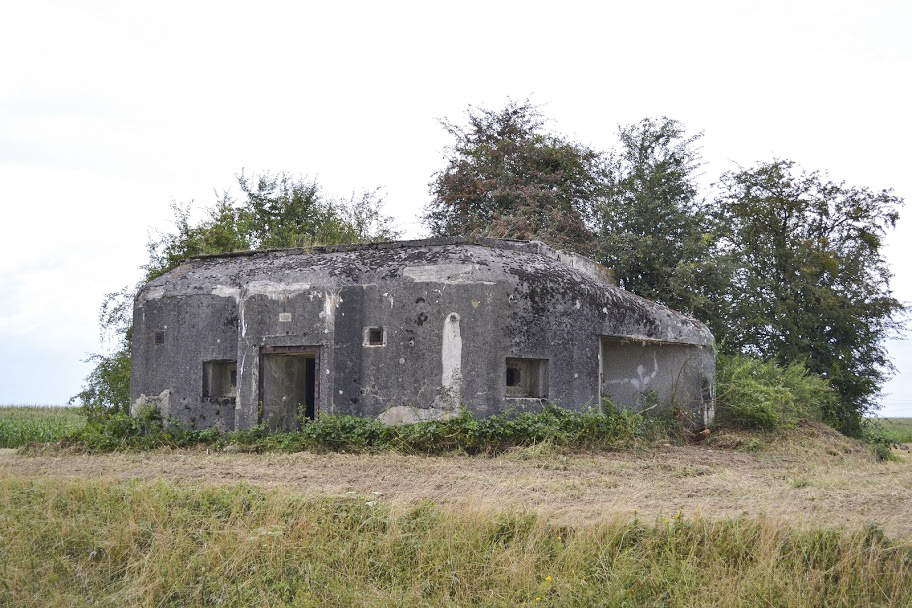 Ligne Maginot - B548 - LA RAPERIE - (Blockhaus pour canon) -  - PAVEL Jan