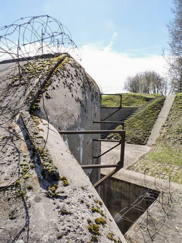 Ligne Maginot - EINSELING - A36 - (Ouvrage d'infanterie) - Support de l'antenne TSF - Sylvie Laure LAMBERT