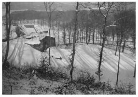 Ligne Maginot - HACKENBERG - A19 - (Ouvrage d'artillerie) - Le fossé antichar
Bloc 24 et bloc 25 au fond