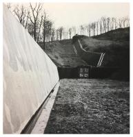Ligne Maginot - HACKENBERG - A19 - (Ouvrage d'artillerie) - Le fossé antichar
Stand de tir improvisé avec le bloc 24 au fond