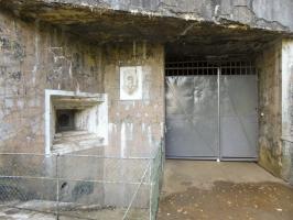 Ligne Maginot - MICHELSBERG - A22 - (Ouvrage d'artillerie) - Entrée mixte
Entrée et créneau FM