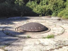 Ligne Maginot - MICHELSBERG - A22 - (Ouvrage d'artillerie) - Bloc 6
Tourelle de 135 mm et cloche LG