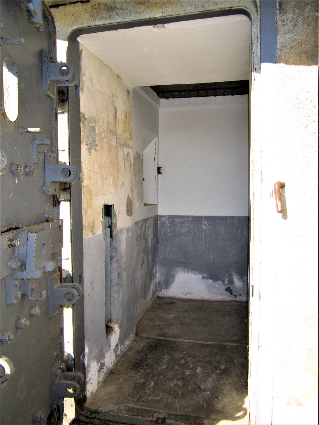Ligne Maginot - R6B - HOSTE BAS - (Blockhaus pour arme infanterie) - L'entrée - Gregory Fuchs