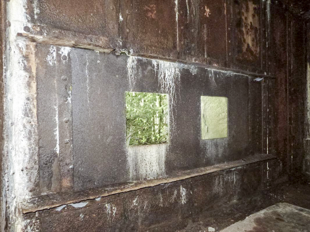 Ligne Maginot - A117 - PASSE D'ANOR - (Blockhaus pour canon) - Chambre de tir AC Ouest - JMBrams