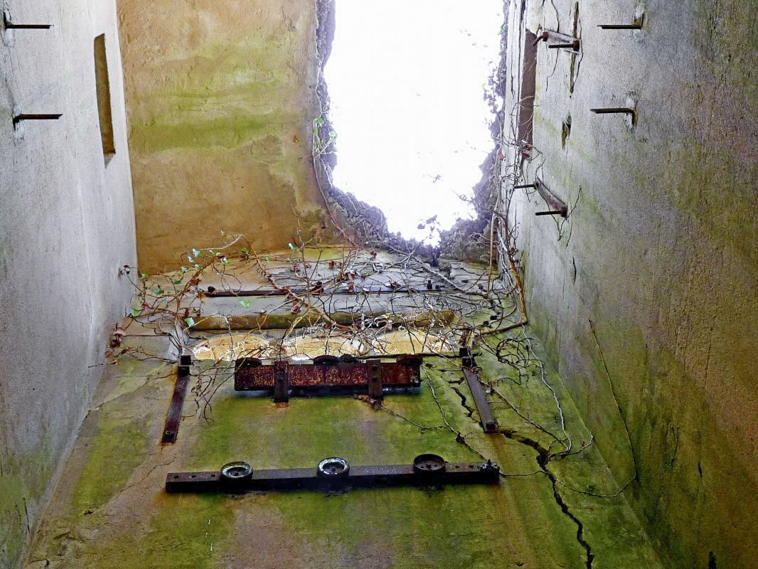 Ligne Maginot - TETING - A38 - (Ouvrage d'infanterie) - Transfo de l'ouvrage - Sylvie Laure LAMBERT