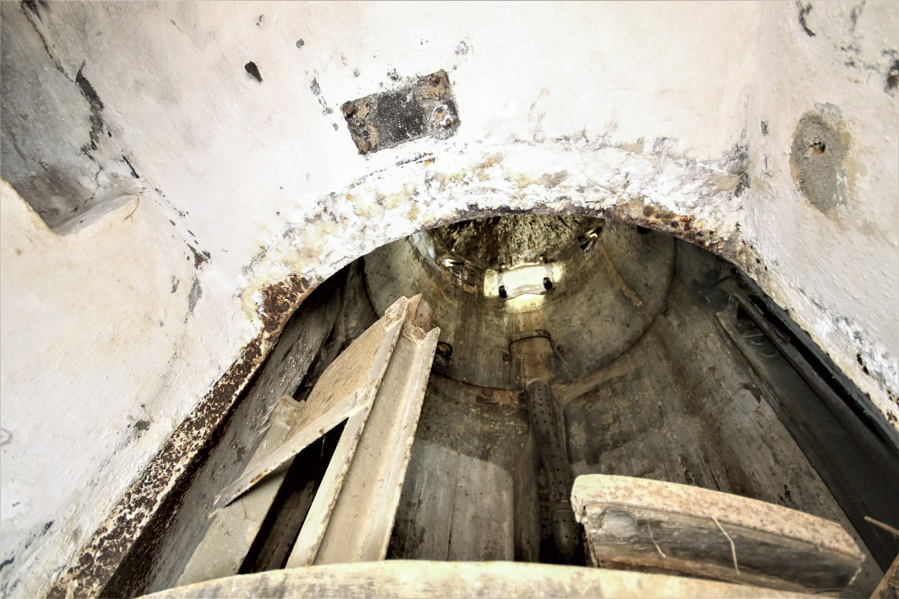 Ligne Maginot - BAMBIDERSTROFF SUD - C71 - (Casemate d'infanterie) - Cloche JM droite - Michel & Philippe ZIMMER