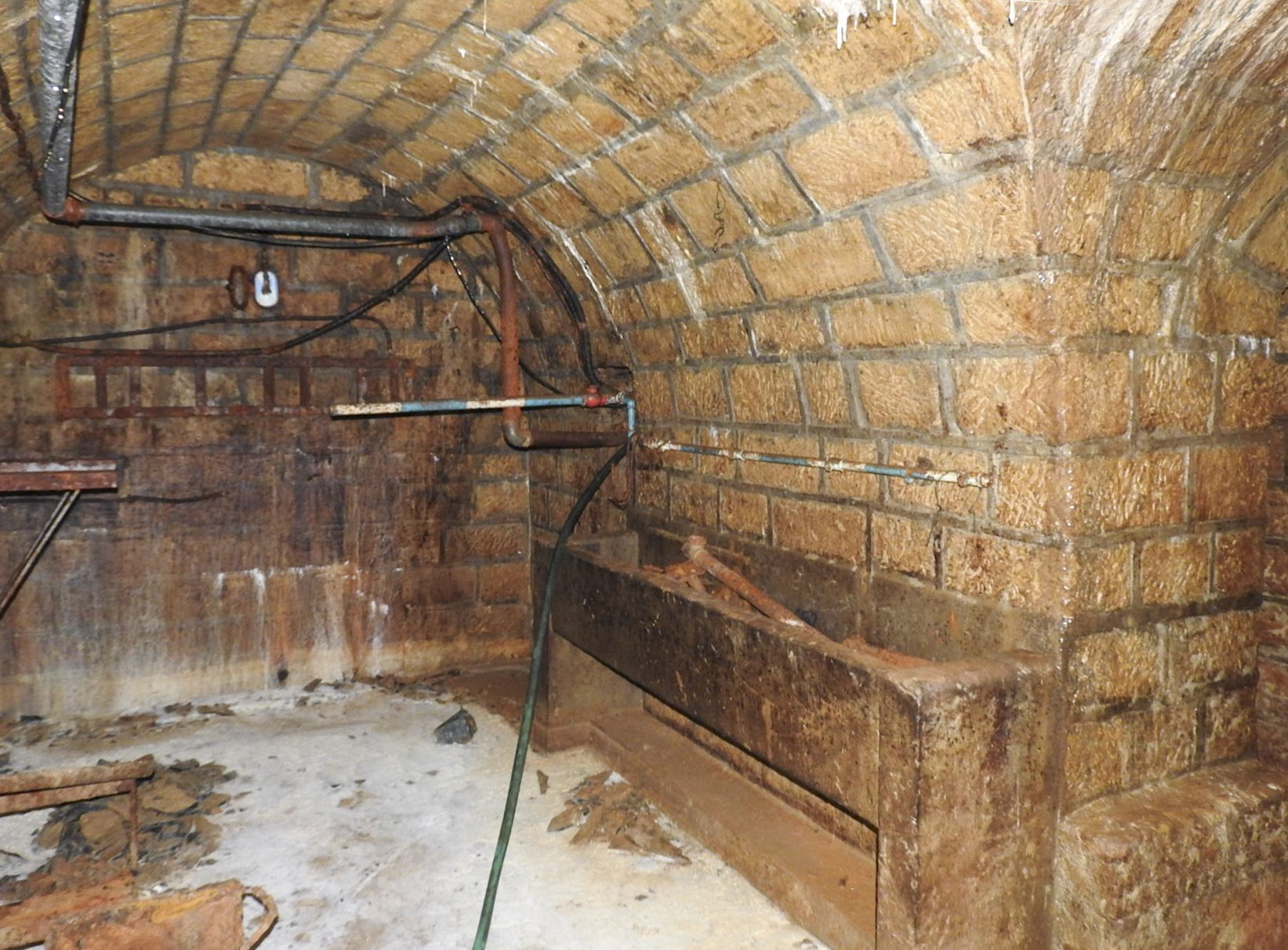 Ligne Maginot - EINSELING - A36 - (Ouvrage d'infanterie) - Lavabo dans la galerie - STENGER Mathieu