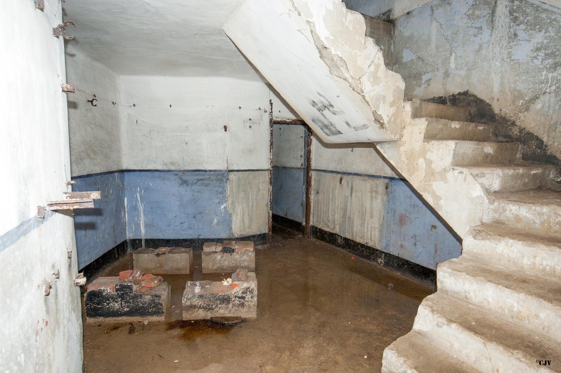 Ligne Maginot - CREVECOEUR - (Casemate d'infanterie - double) -  - Lia VERMEULEN