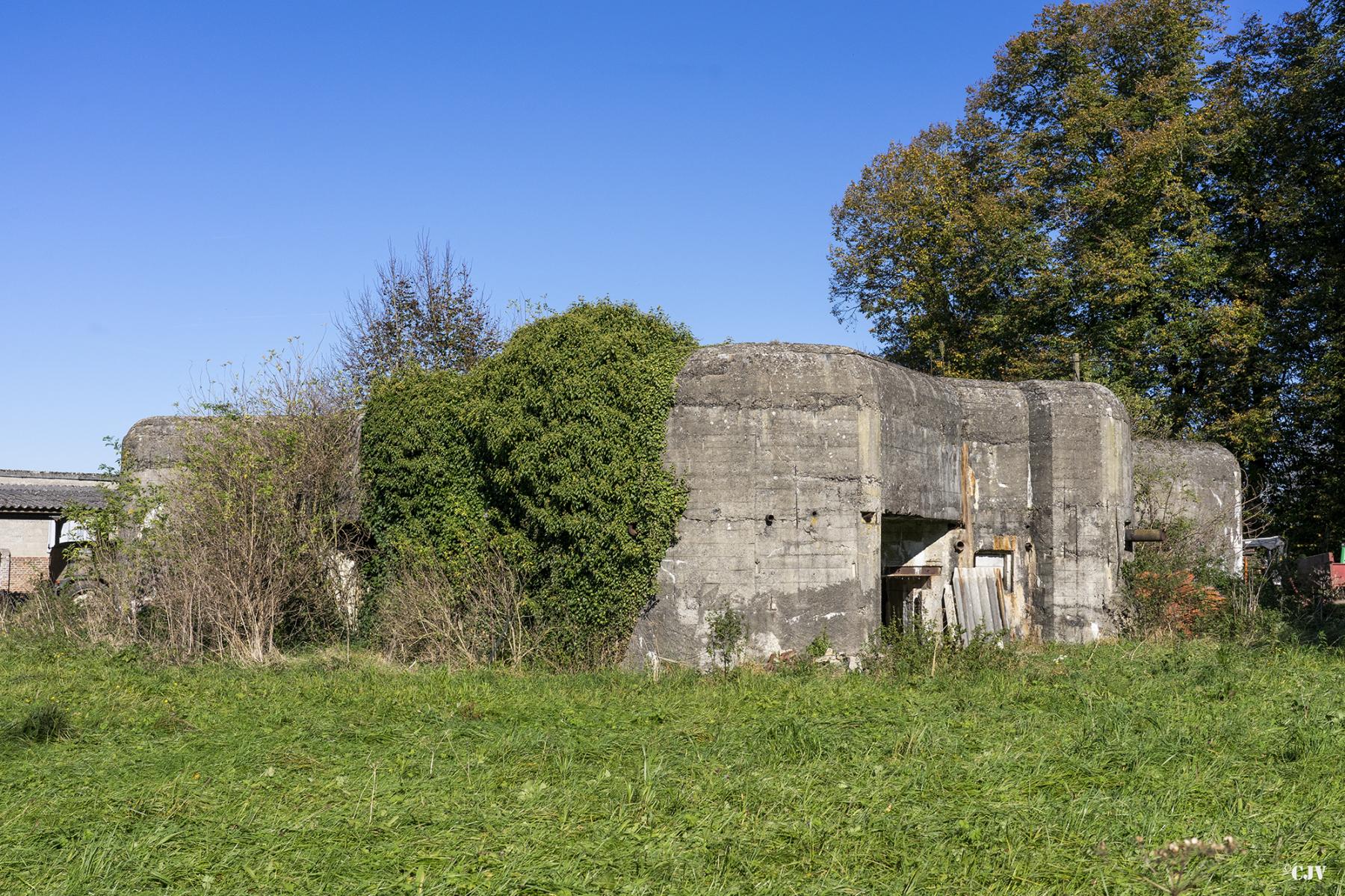 Ligne Maginot - CEZF-6 - FERME DES TILLEULS - (Blockhaus pour canon) -  - Lia VERMEULEN