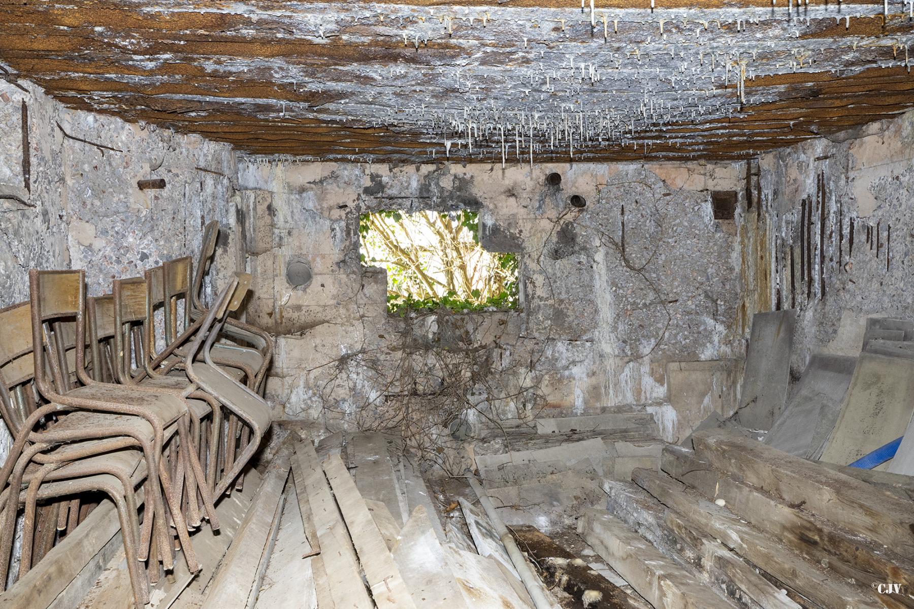 Ligne Maginot - CEZF-6 - FERME DES TILLEULS - (Blockhaus pour canon) - Chambre de tir - Lia VERMEULEN
