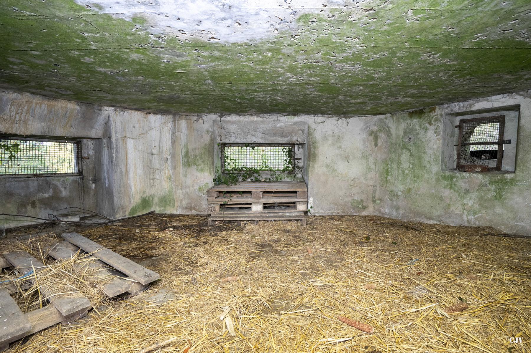 Ligne Maginot - B543 - SAINT WAAST - (Blockhaus pour arme infanterie) - L'intérieur - Lia VERMEULEN