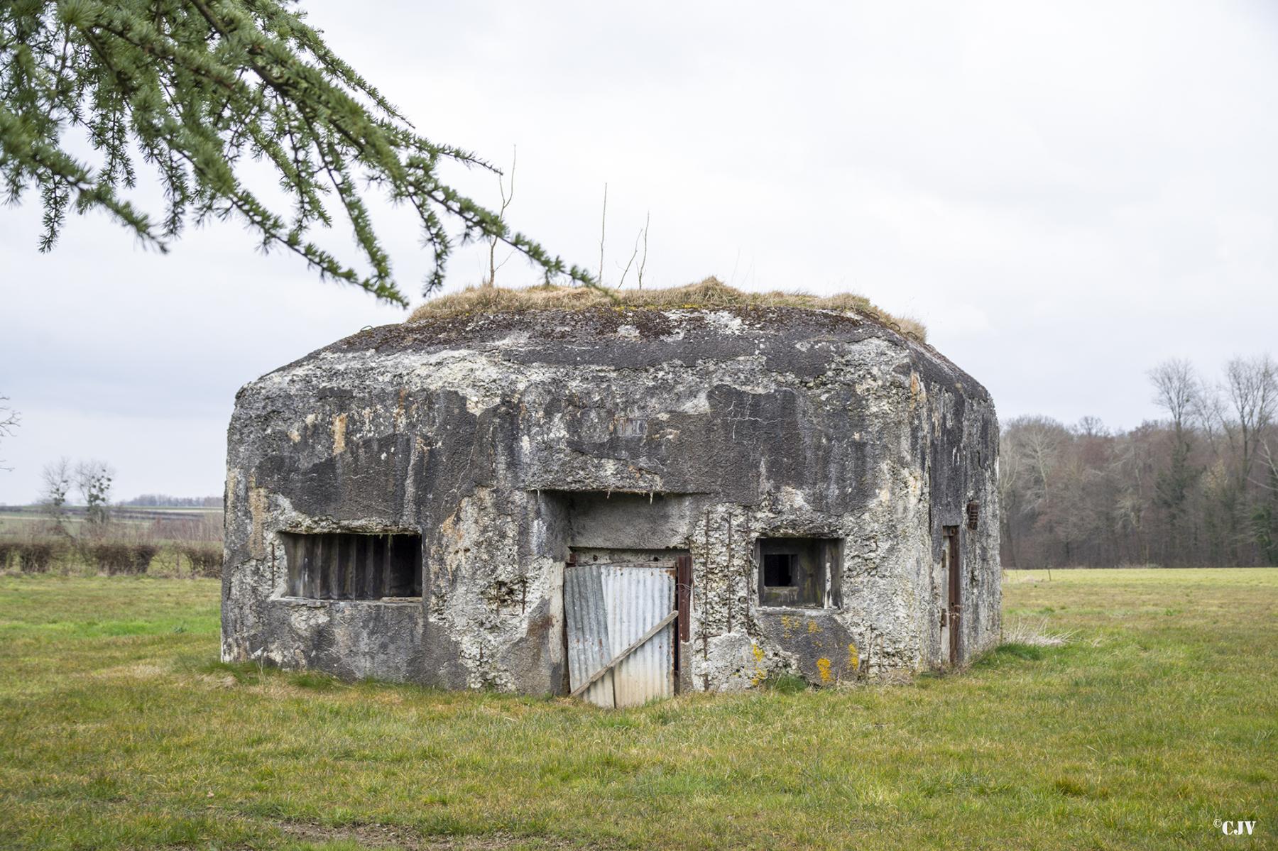 Ligne Maginot - B587 - MALPLAQUET EST - (Blockhaus pour canon) -  - Lia VERMEULEN