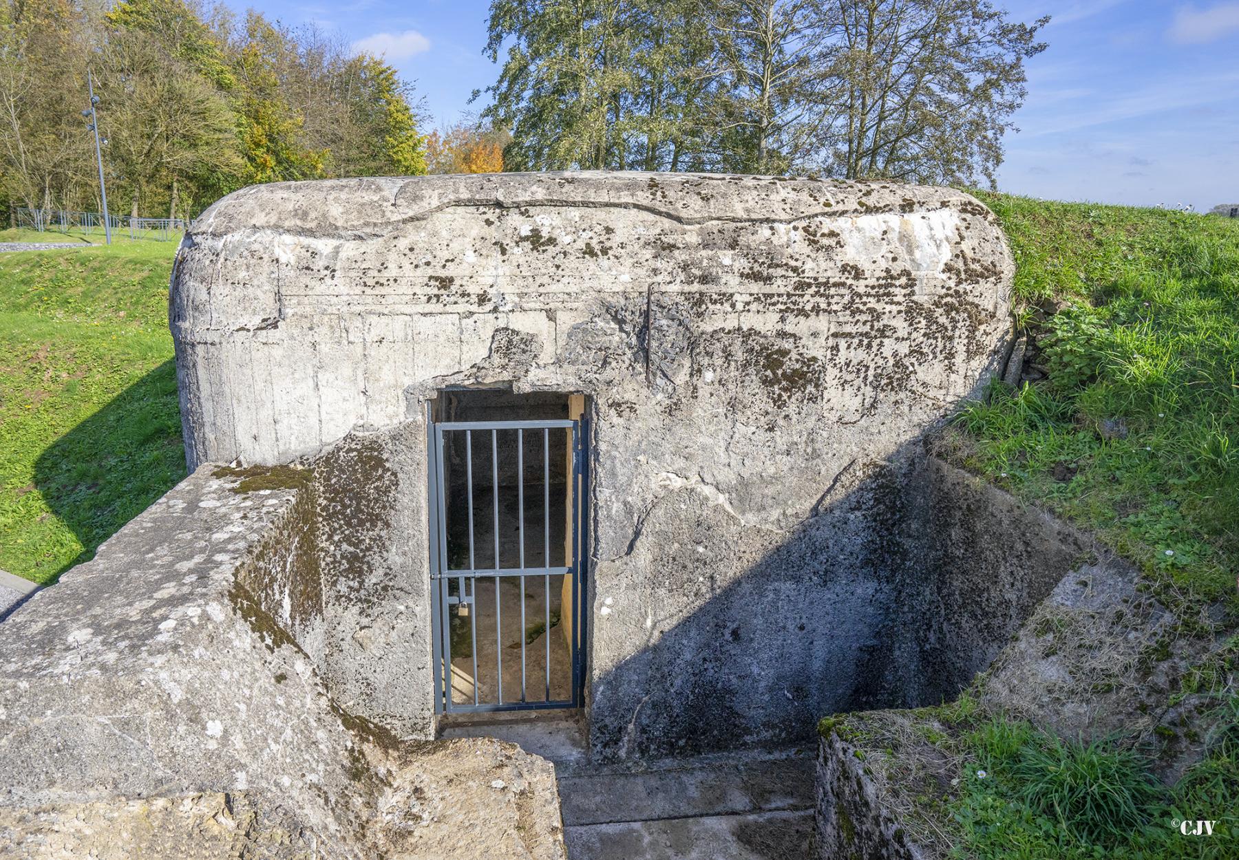 Ligne Maginot - FORT DE LEVEAU - (Chambre de coupure - Avec central) -  - Lia VERMEULEN