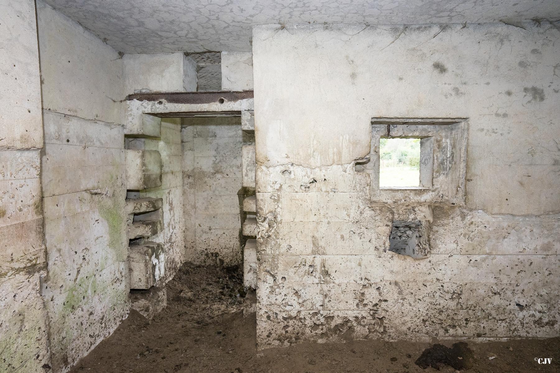 Ligne Maginot - MANDENNE - (Blockhaus lourd type STG / STG-FCR - Simple) - L'entrée pour les hommes - Lia VERMEULEN