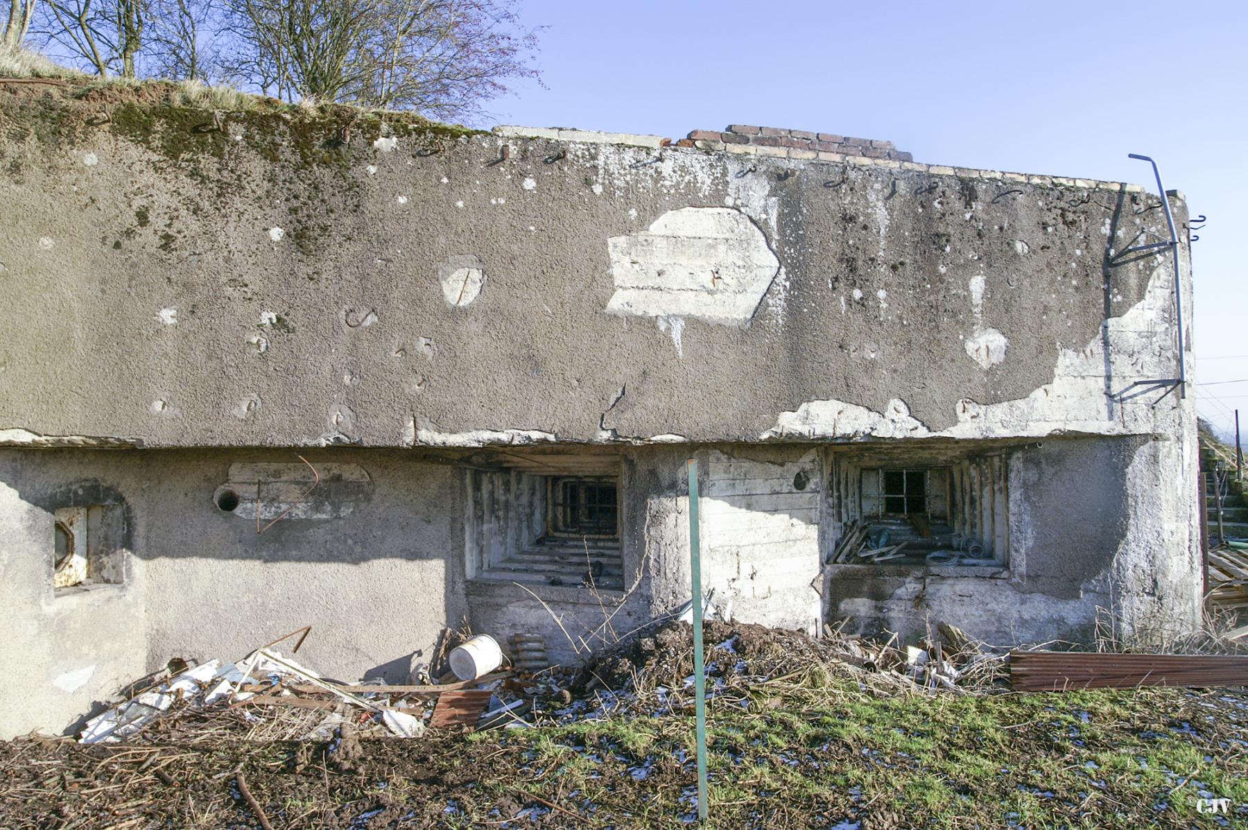 Ligne Maginot - C26 - PORQUERIE OUEST - (Casemate d'infanterie) -  - Lia VERMEULEN