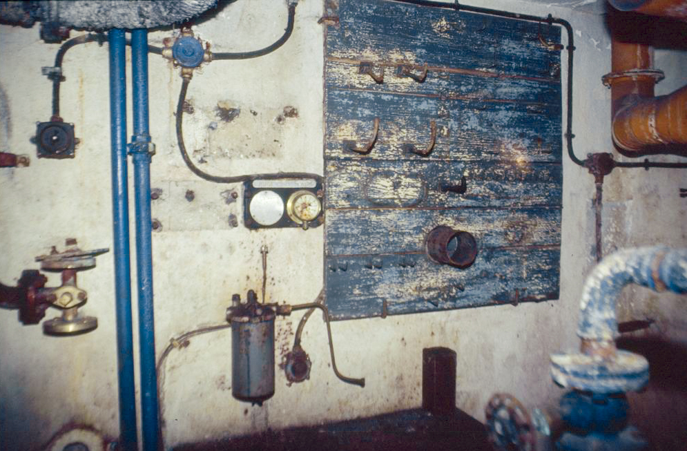 Ligne Maginot - COUME ANNEXE NORD - A30 - (Ouvrage d'infanterie) - Usine électrique - ammagsdr