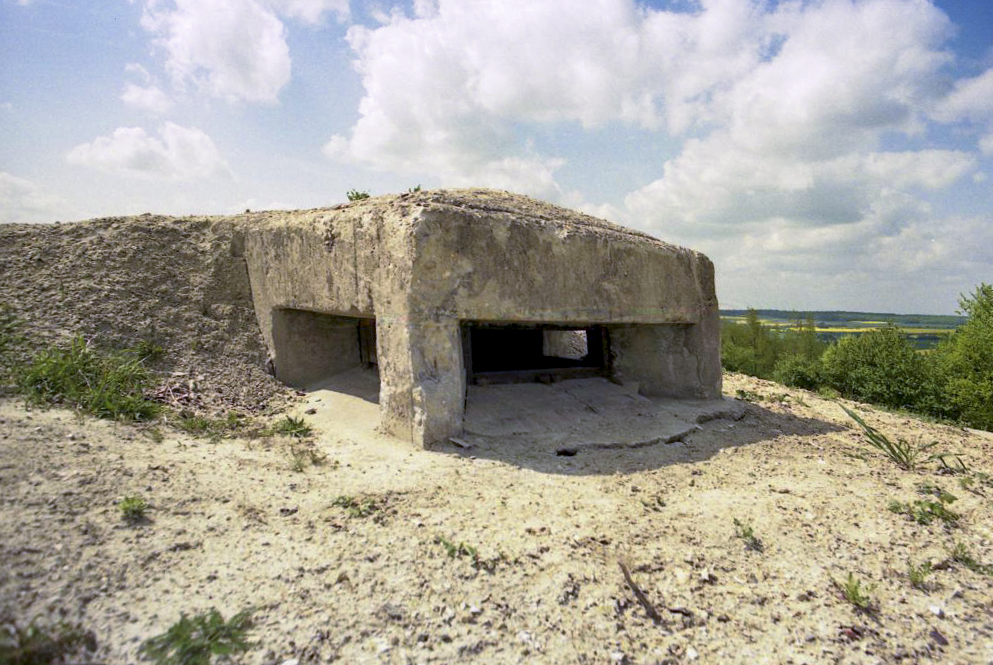 Ligne Maginot - COTE 400 - (Observatoire d'artillerie) - La guérite OD 97 sous sa gangue de béton - Valentin Hemmert