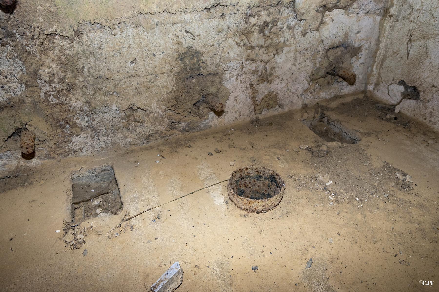 Ligne Maginot - B600 - BOIS DES ECOLIERS EST - (Blockhaus pour canon) -  - Lia VERMEULEN