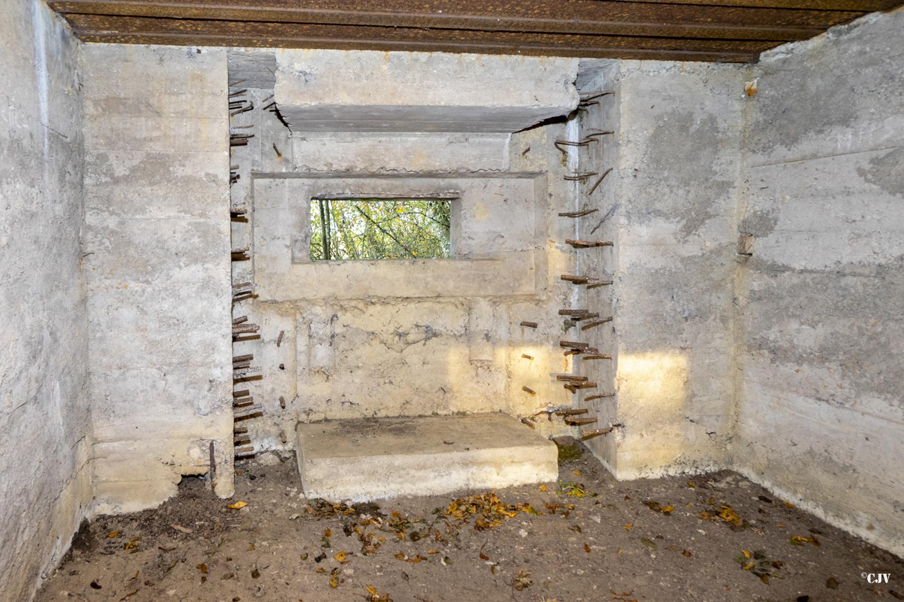 Ligne Maginot - CB272 - GENFER 2 - (Blockhaus pour canon) - L'intérieur - Lia VERMEULEN