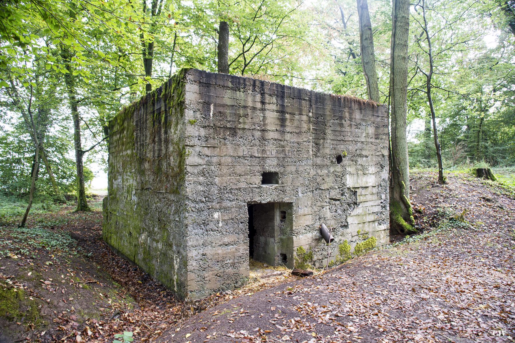 Ligne Maginot - BB351 - HUBERBUSCH 2 - (Blockhaus pour arme infanterie) - L'entrée - Lia VERMEULEN