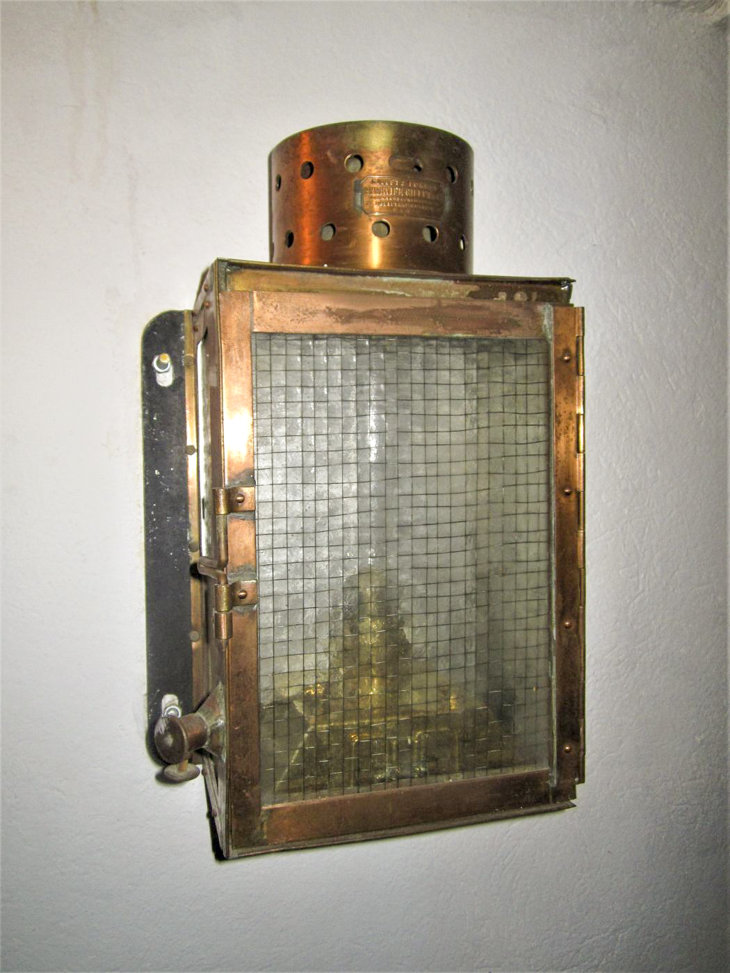 Ligne Maginot - HUBERBUSCH SUD - C59 - (Casemate d'infanterie) - Lampe de casemate à pétrole Epervier-Gillet - Gregory Fuchs