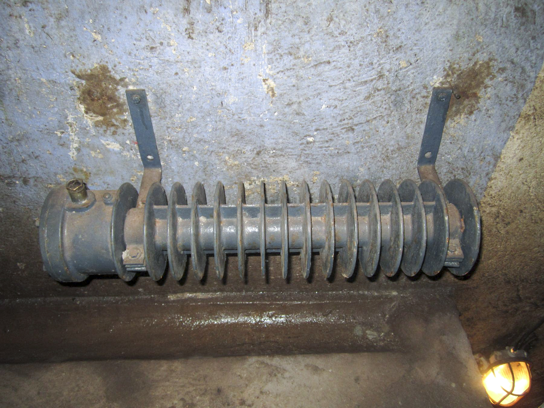 Ligne Maginot - HUBERBUSCH SUD - C59 - (Casemate d'infanterie) - Radiateur électrique - Gregory Fuchs