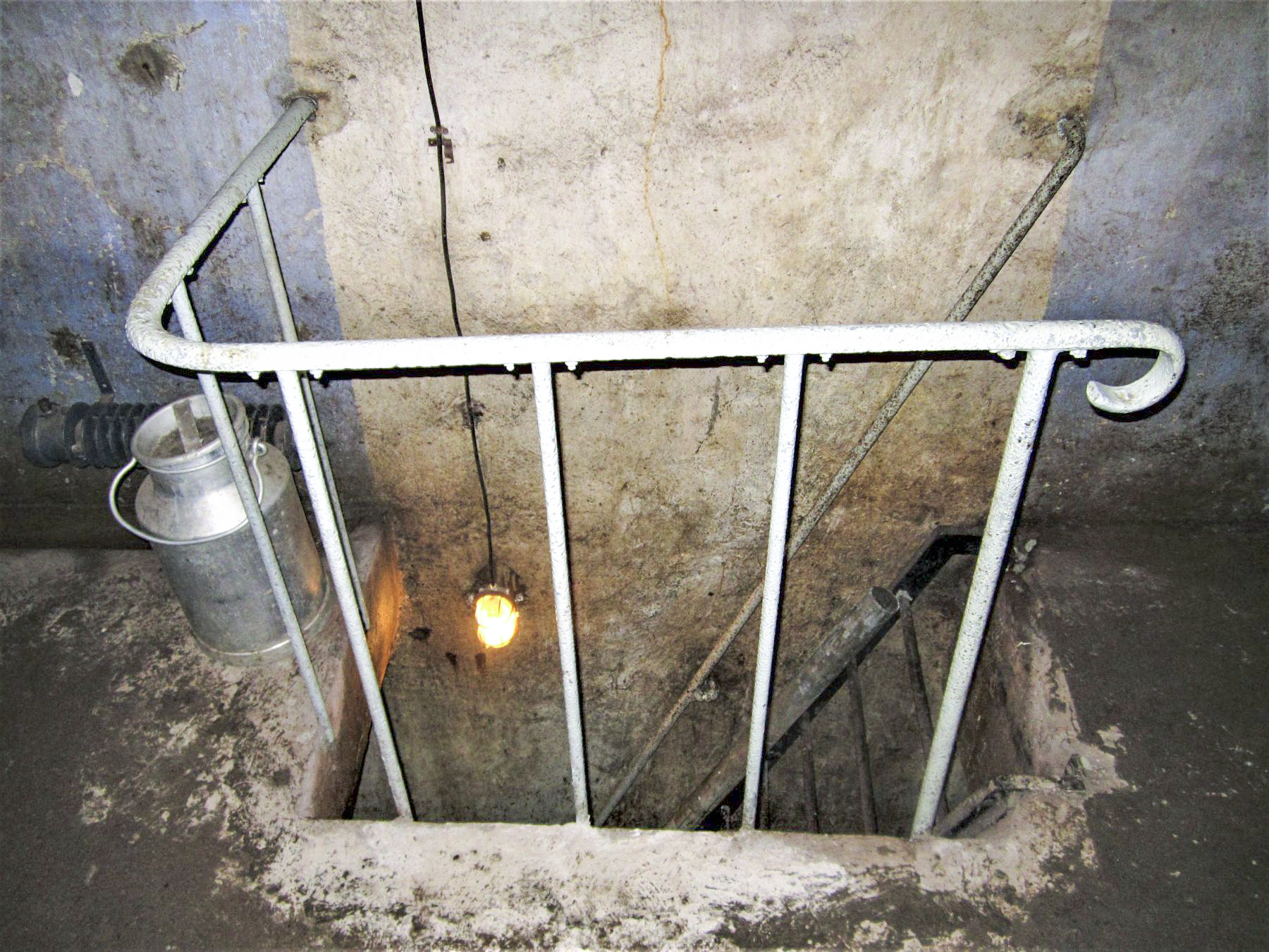 Ligne Maginot - HUBERBUSCH SUD - C59 - (Casemate d'infanterie) - Accès à l'étage inférieur - Gregory Fuchs
