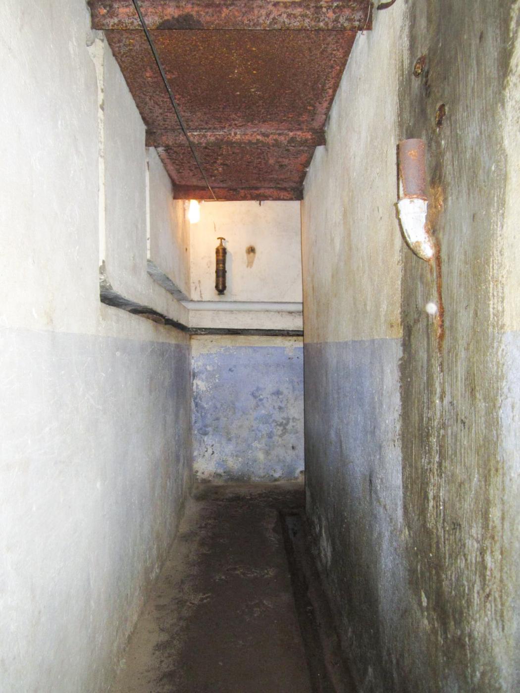 Ligne Maginot - HUBERBUSCH SUD - C59 - (Casemate d'infanterie) - Couloir vers l'usine - Gregory Fuchs