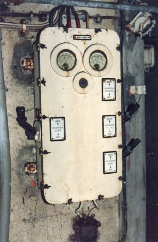 Ligne Maginot - MICHELSBERG - A22 - (Ouvrage d'artillerie) - Bloc 1 
Tableau de commande de la tourelle - Sebach