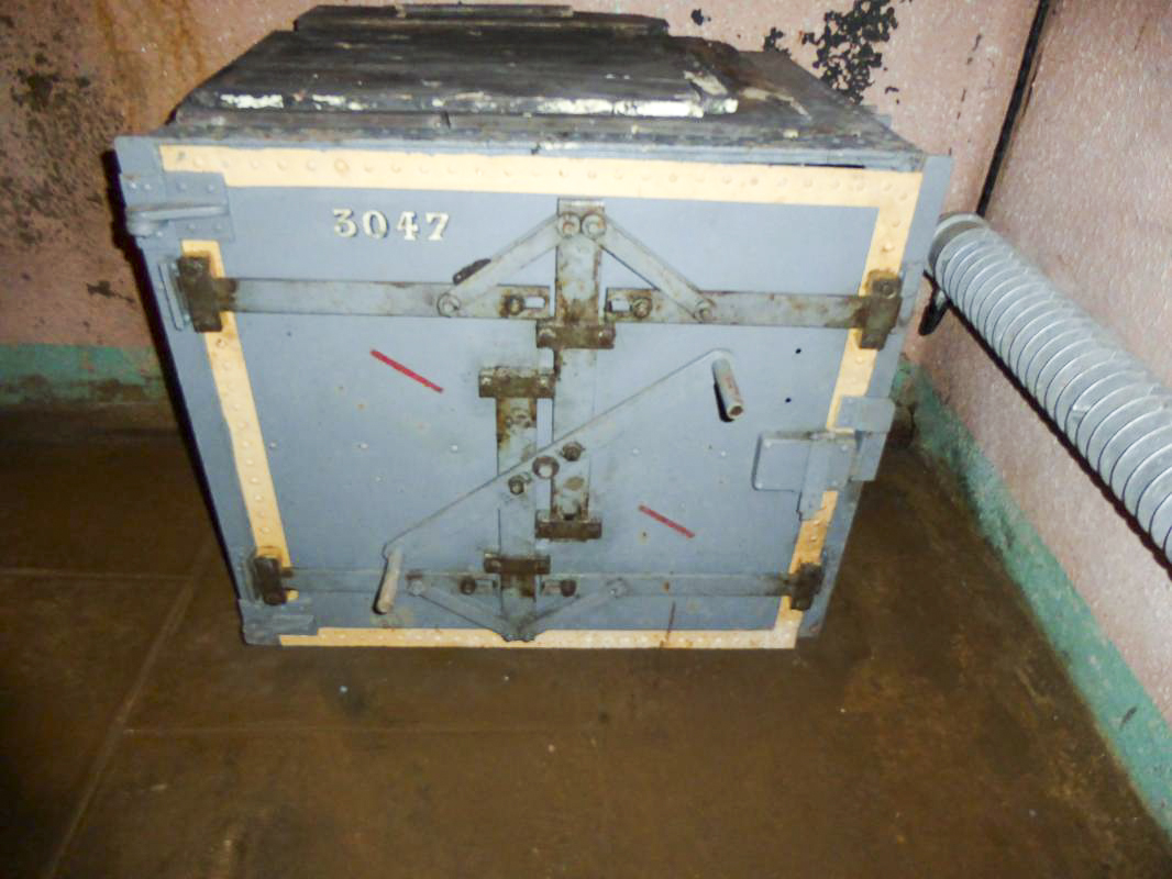 Ligne Maginot - MICHELSBERG - A22 - (Ouvrage d'artillerie) - Coffre à documents - ELLENA-CUNY