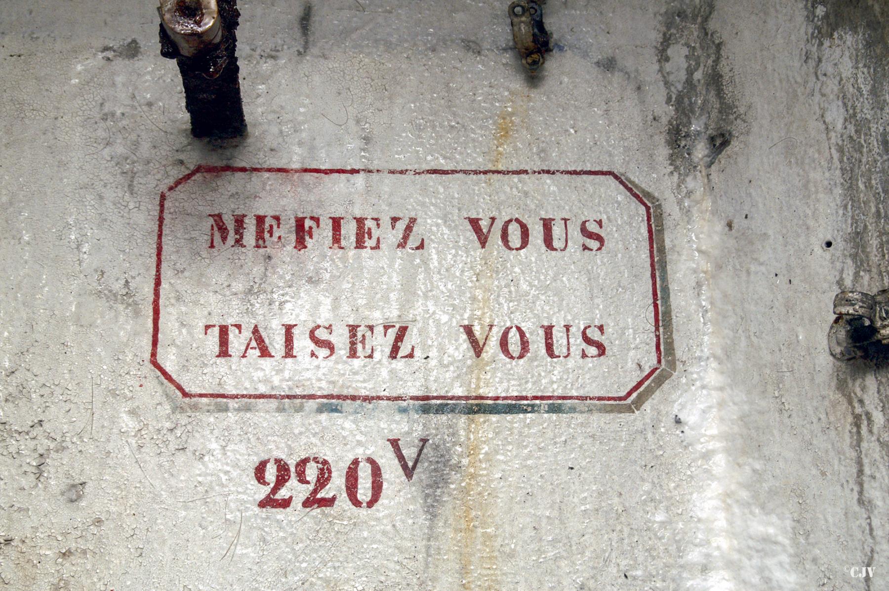 Ligne Maginot - BERSILLIES - (Ouvrage d'infanterie) - Bloc 2
Chambre TSF - Lia VERMEULEN