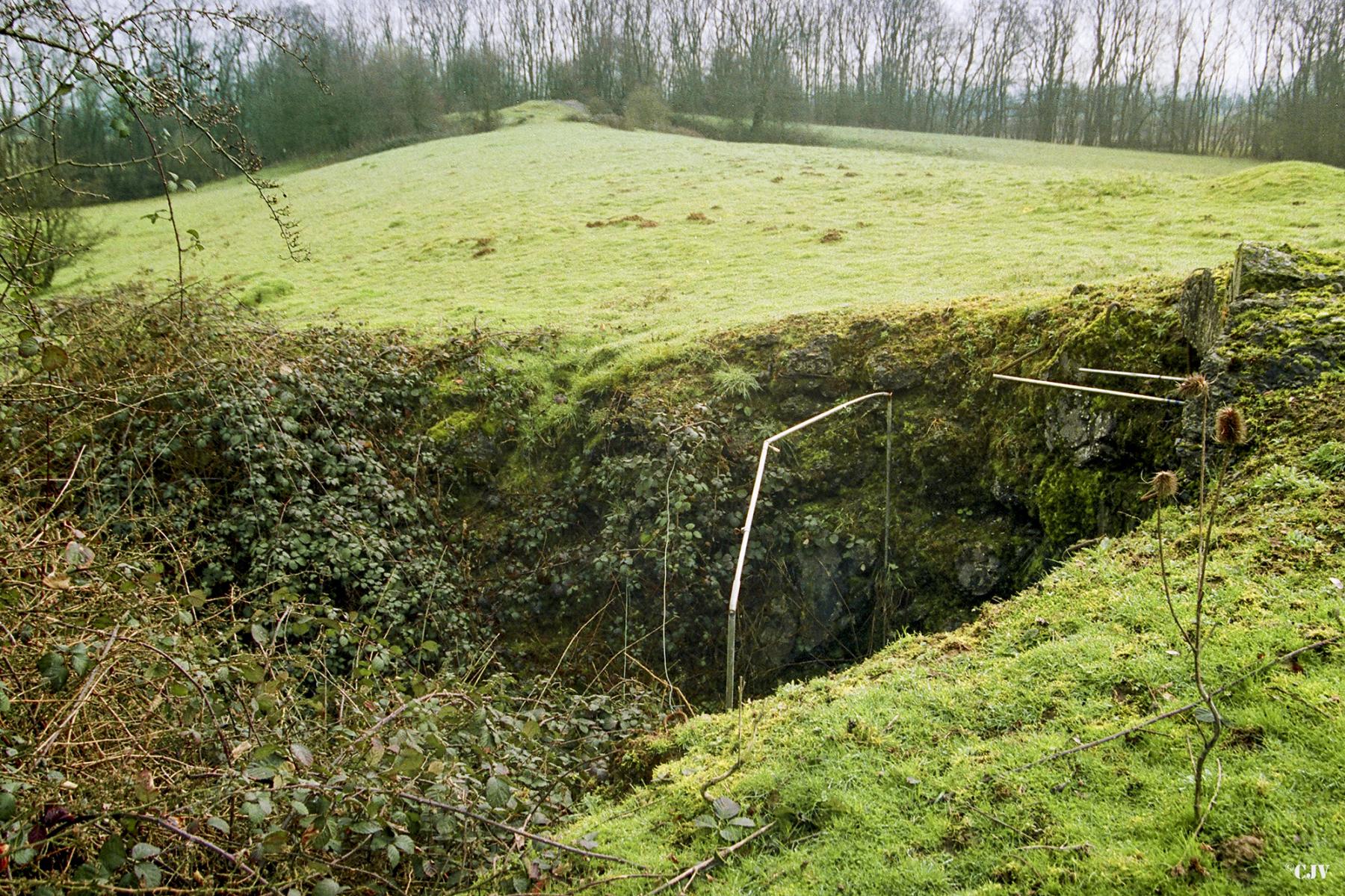 Ligne Maginot - LES SARTS - (Ouvrage d'infanterie) - Le terrain de l’ouvrage, qui est construit en ciel ouvert - Lia VERMEULEN