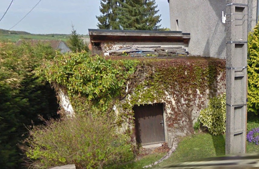 Ligne Maginot - HERBITZHEIM 8 - (Blockhaus pour canon) - Face arrière (entrées) - Google StreetView