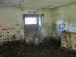 Ligne Maginot - B746 - CROIX DE TRELON EST - (Blockhaus pour canon) - Intérieur du blockhaus.