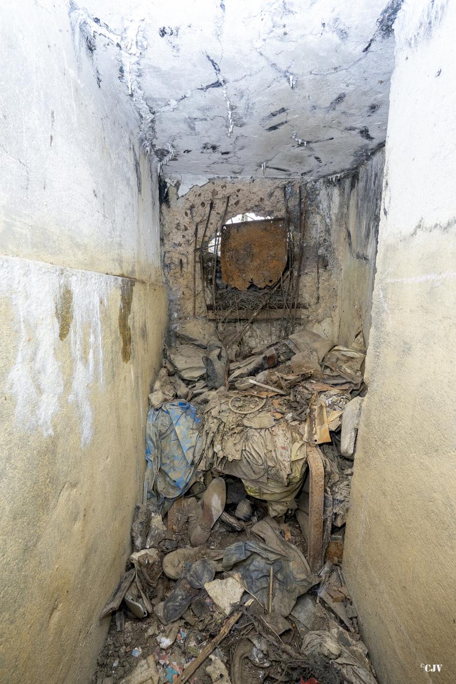 Ligne Maginot - CB286 - PESCH OUEST - (Blockhaus pour arme infanterie) - Annexe droit - Lia VERMEULEN