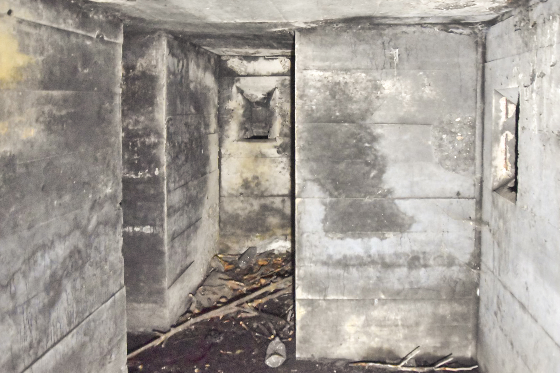 Ligne Maginot - LANGENHAEUSER - (Blockhaus pour arme infanterie) - Vue sur l'entrée - Daniel FROEHLY