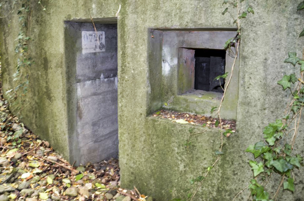 Ligne Maginot - HABERHAEUSER 1 - (Blockhaus pour arme infanterie) - Entrée sans porte ni charnière, et créneau de défense rapprochée - D. Froehly