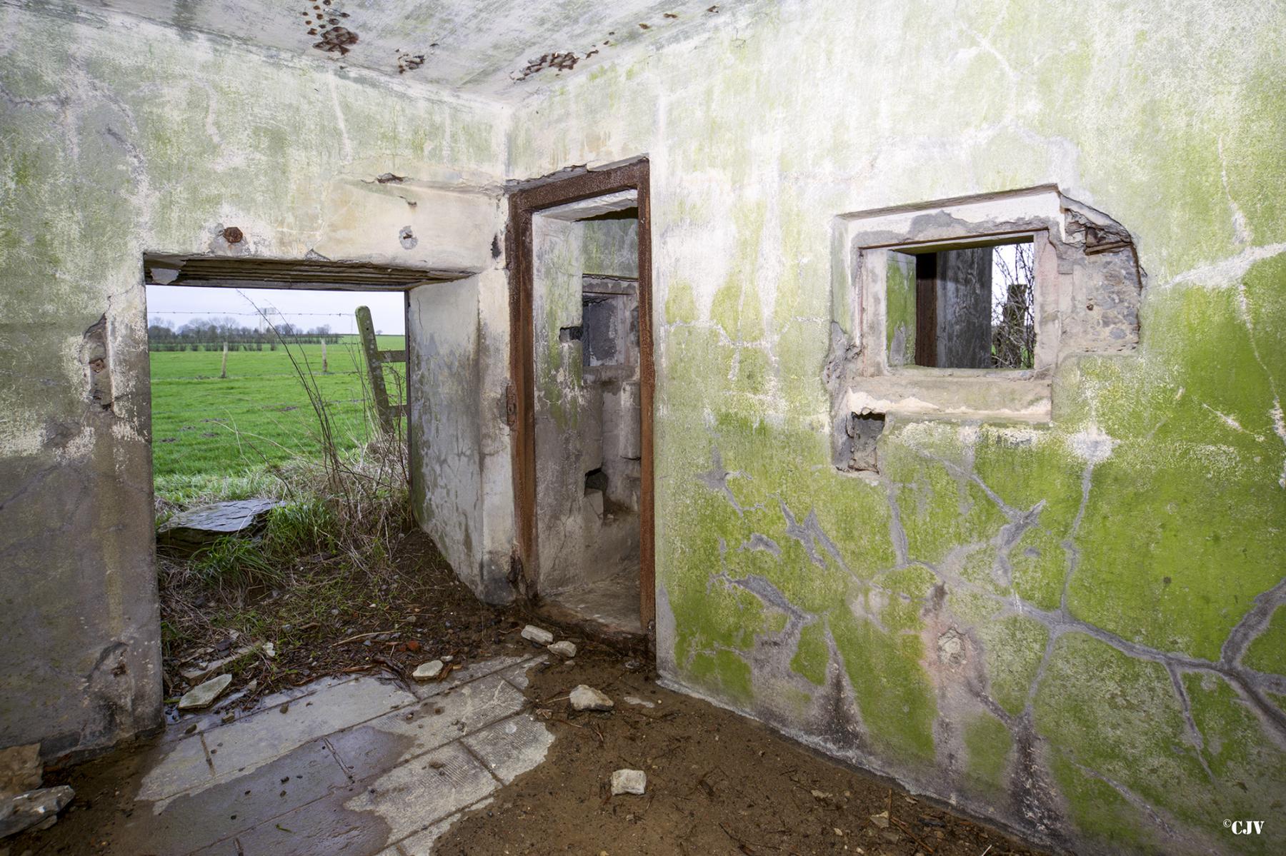 Ligne Maginot - A105 - MON-PLAISIR - (Blockhaus pour canon) - Les entrées - Lia VERMEULEN