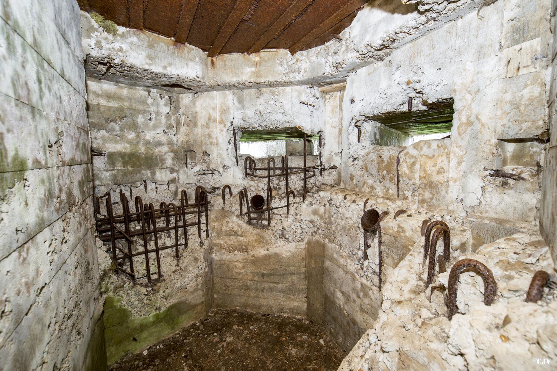 Ligne Maginot - A106 - GOBINETTE - (Blockhaus pour canon) - La poste d'observation - Lia VERMEULEN