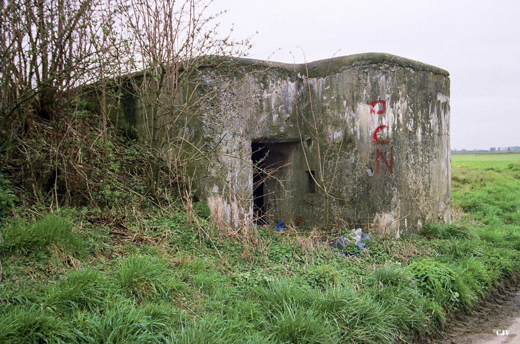 Ligne Maginot - B637 - CHEMIN DE BOUSSOIS - (Abri) - Entrée de droite - Caspar Vermeulen