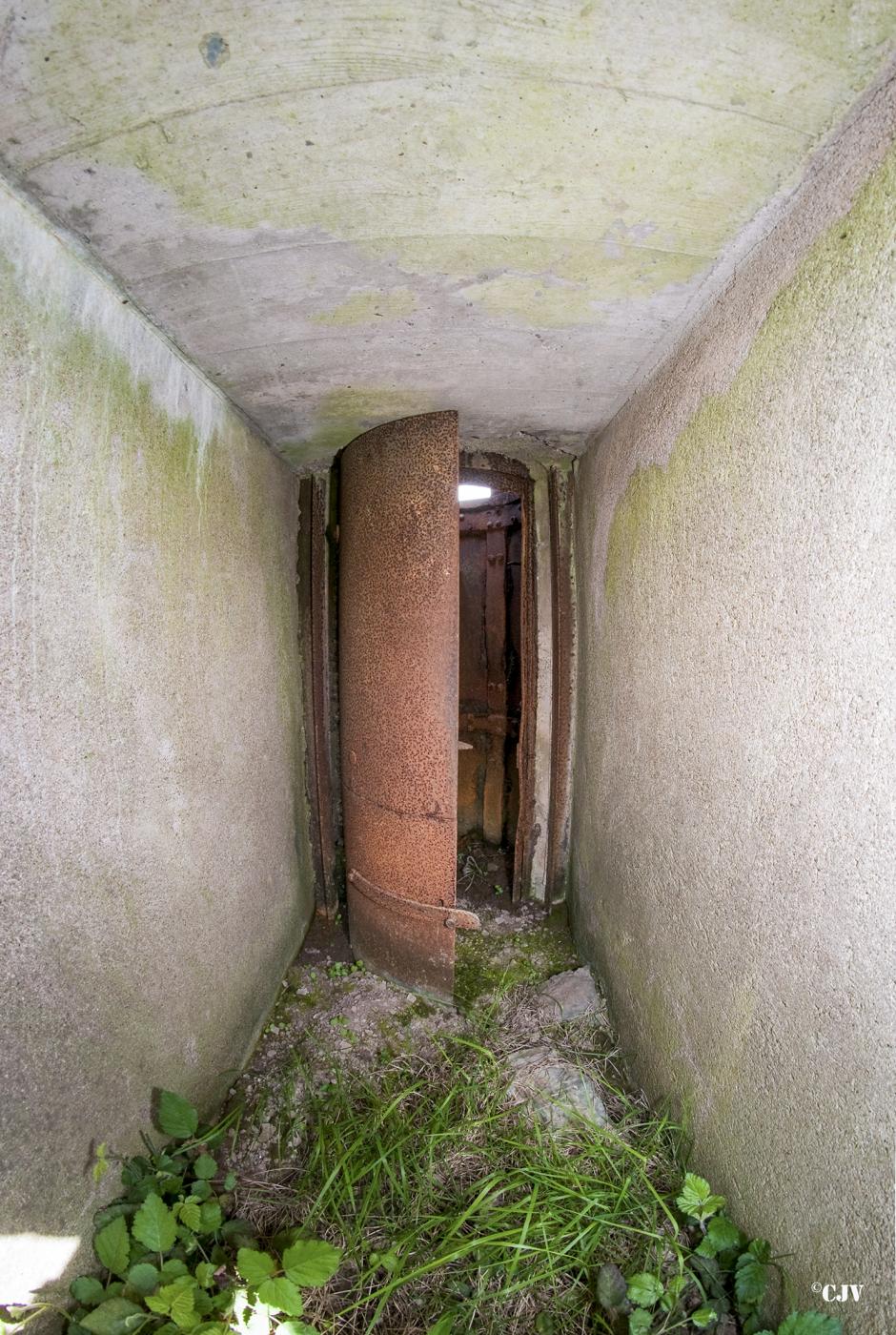 Ligne Maginot - B658 - BONS PERES SUD - (Observatoire d'artillerie) - Le couloir d'entrée - Caspar Vermeulen