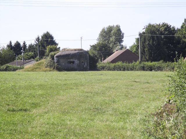 Ligne Maginot - B671 - LE NOISIER - (Blockhaus pour canon) - Blockhaus situé dans son environnement. - Smardz Félix
