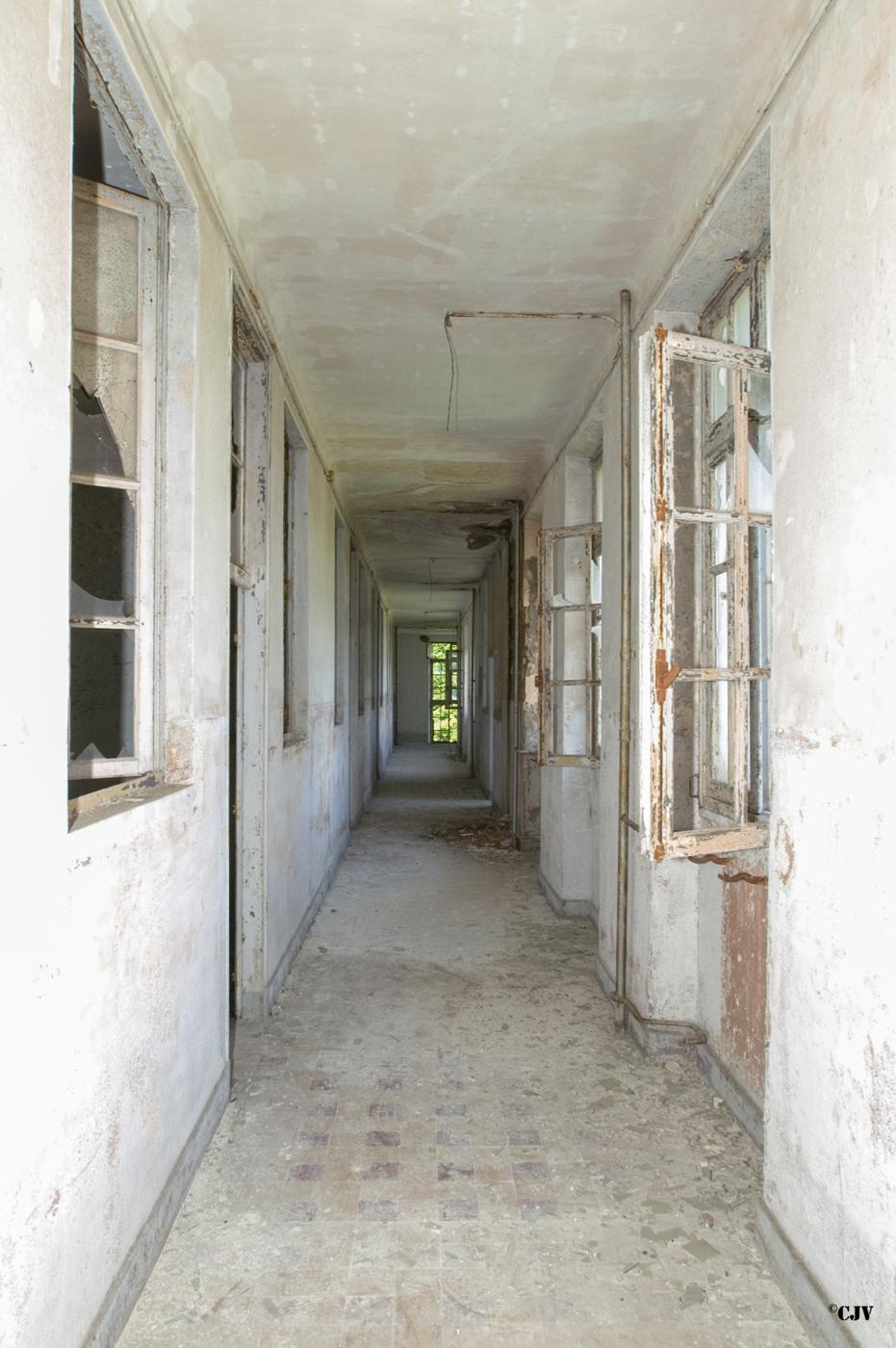 Ligne Maginot - ANGEVILLERS (CAMP) - (Camp de sureté) -  - Lia VERMEULEN