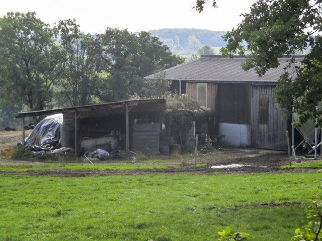 Ligne Maginot - B737 - BEAUX MONTS - (Blockhaus pour canon) - Blockhaus situé dans la cour d'une ferme. - Randonneur62