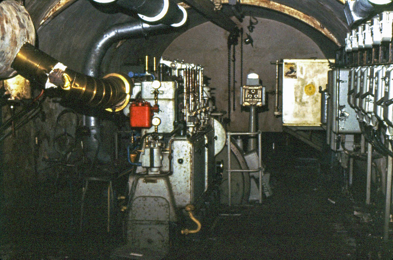 Ligne Maginot - SCHOENENBOURG - (Ouvrage d'artillerie) - L'usine - Adam Christian