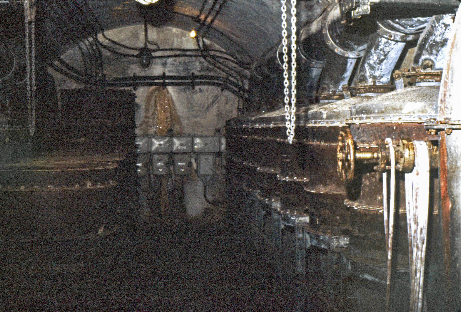 Ligne Maginot - SCHOENENBOURG - (Ouvrage d'artillerie) - La salle des filtres - Adam Christian