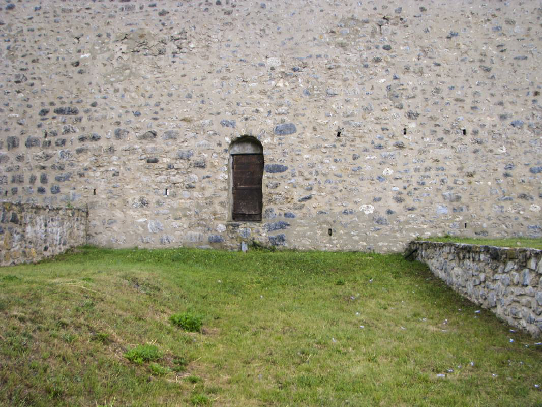 Ligne Maginot - BRIANCON - (Central téléphonique isolé) - Porte situé à proximité de l'église, injustement attribuée au central téléphonique - Antoine SCHOEN